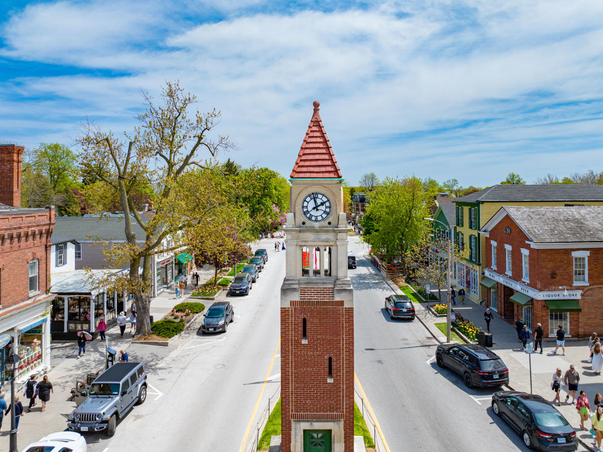 Historic clock tower and shops in Niagara-on-the-Lake’s Old Town